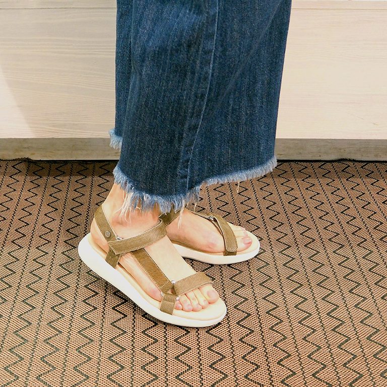 足のサイズ・ワイズの測り方