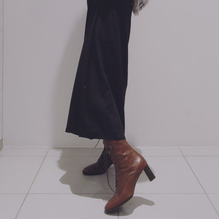【クリスマスに履きたい】②レースアップブーツコーデ