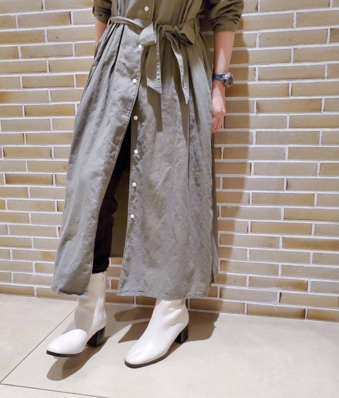 【ホワイトブーツコーデ】足が痛くならないブーツ！