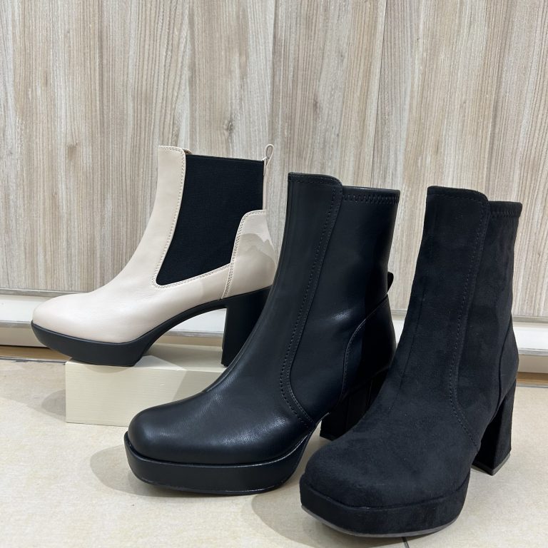 歩きやすいヒールブーツが欲しい方はこちら！