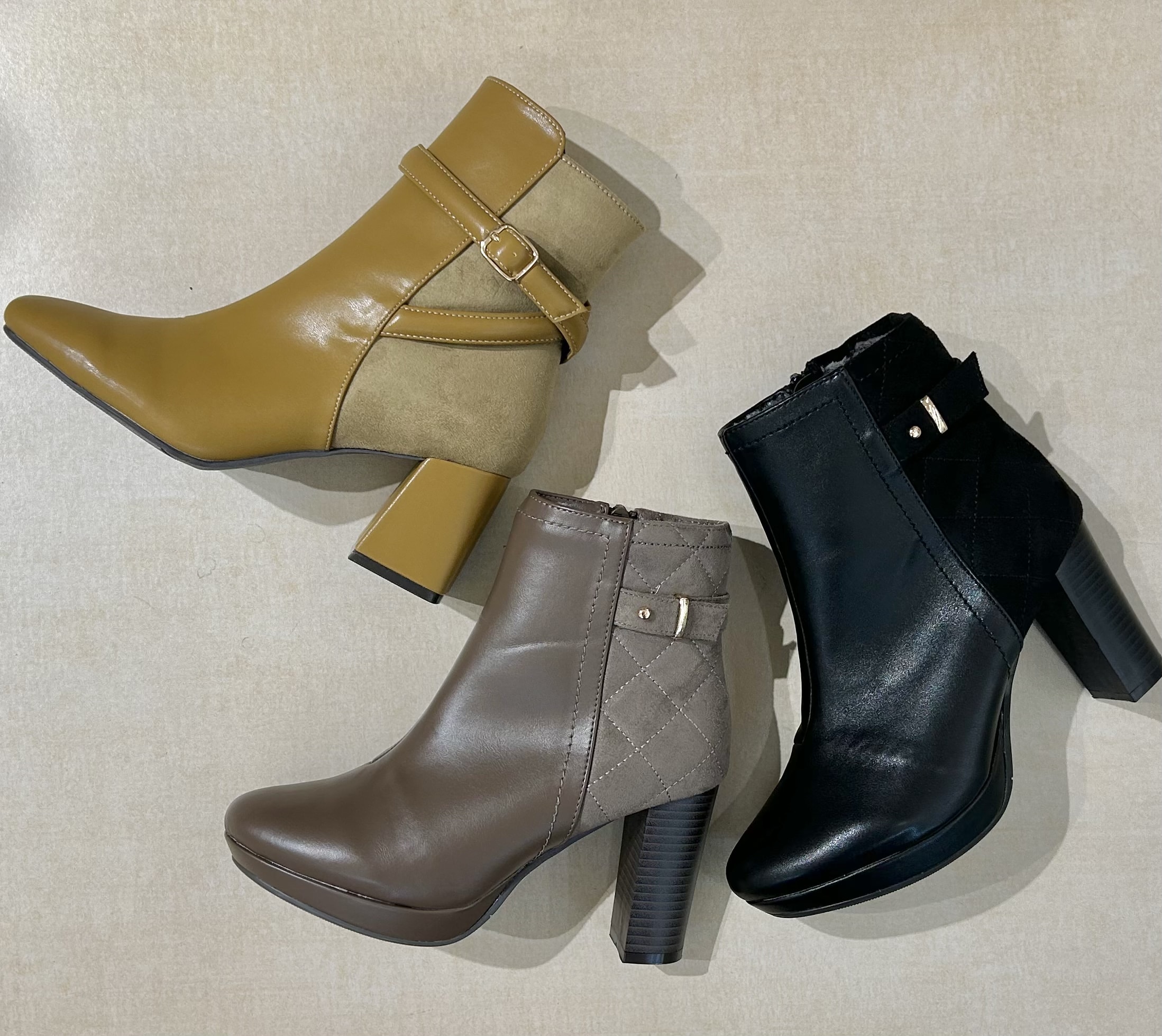 クリスマスにおすすめのブーツはこちら！