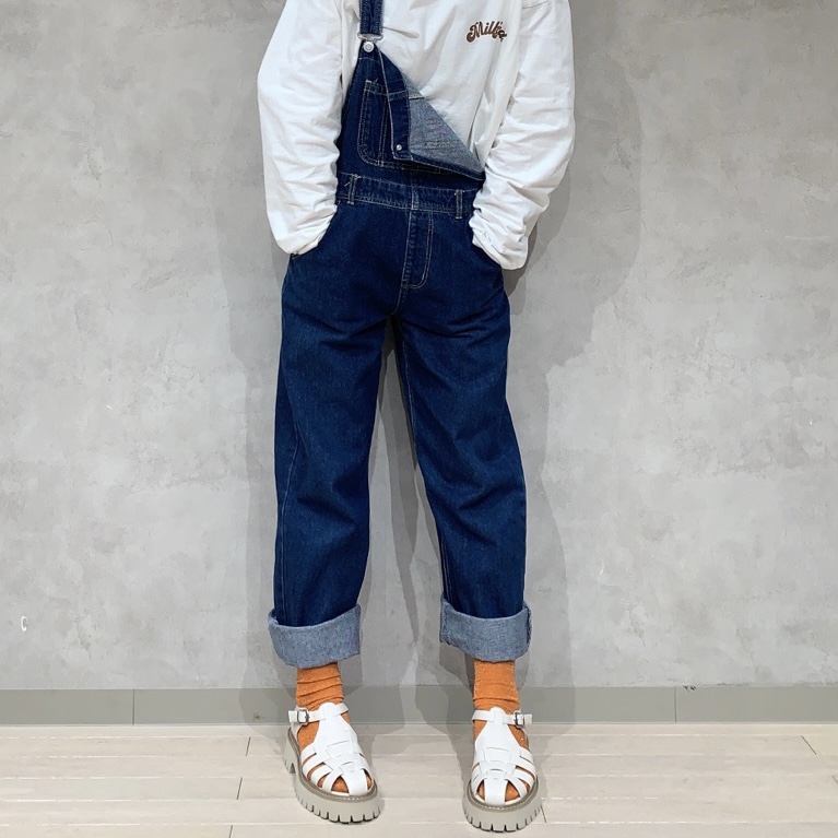 春から履けるサンダル