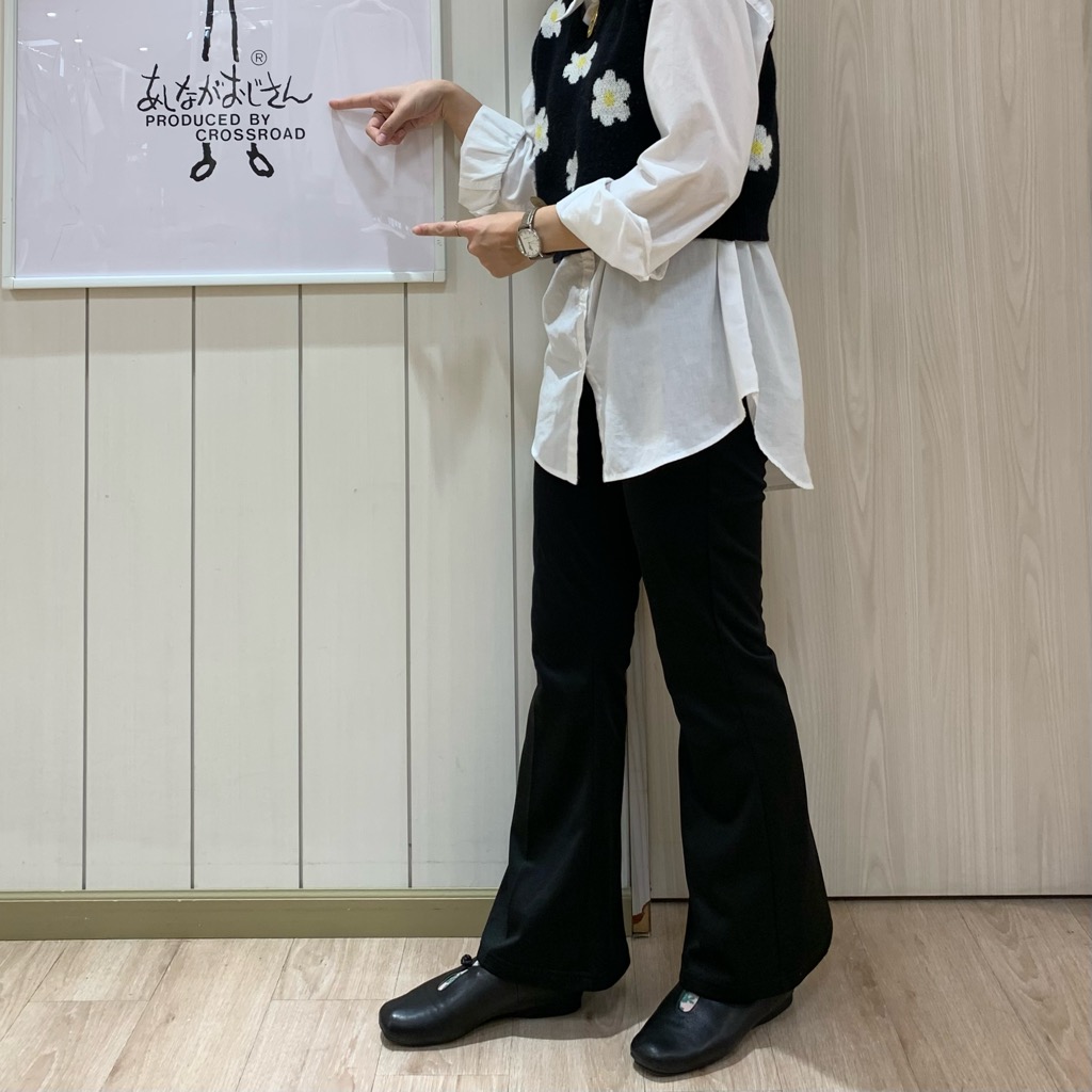 楽ちんフラットシューズ