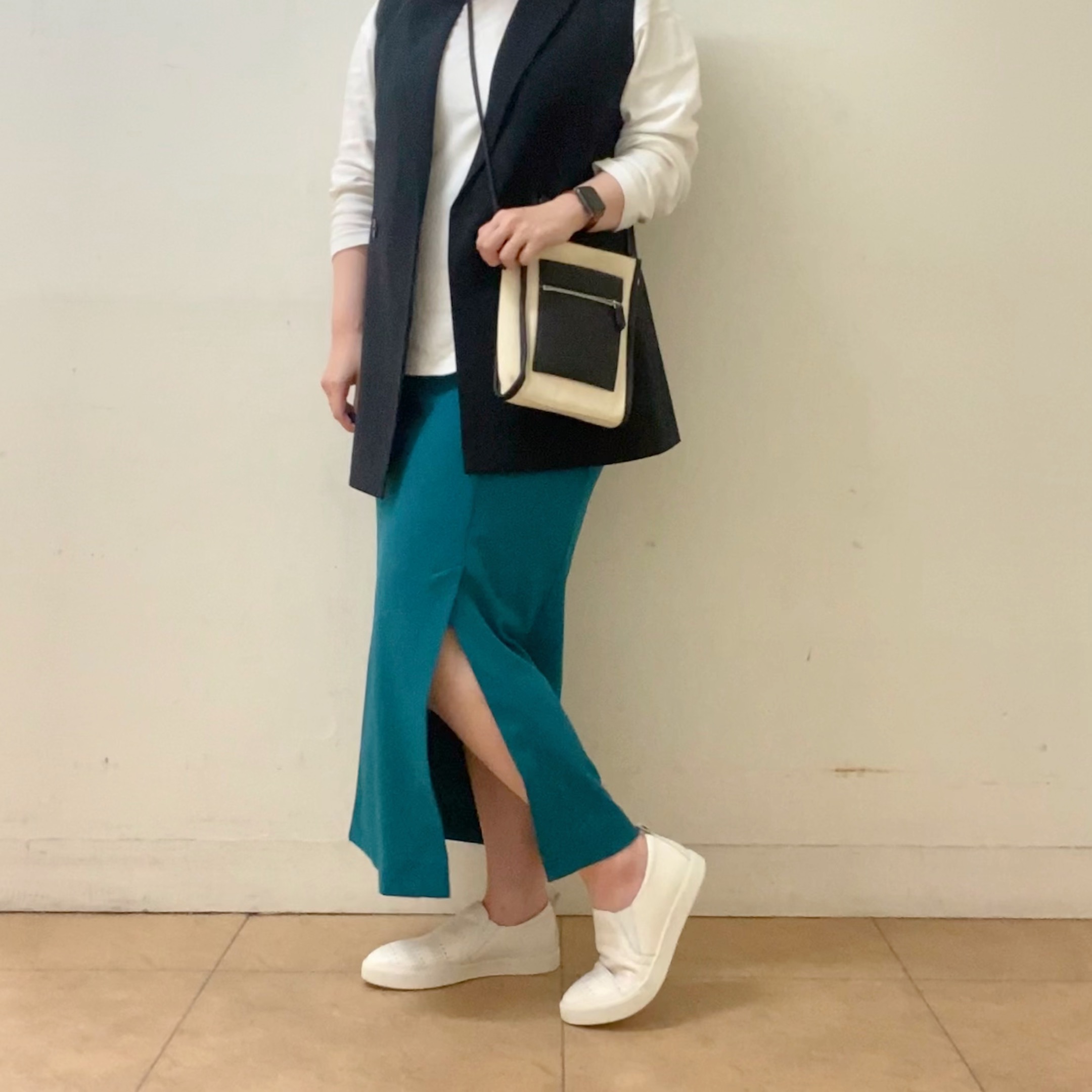 スッキリキレイめ楽ちんシューズ♪