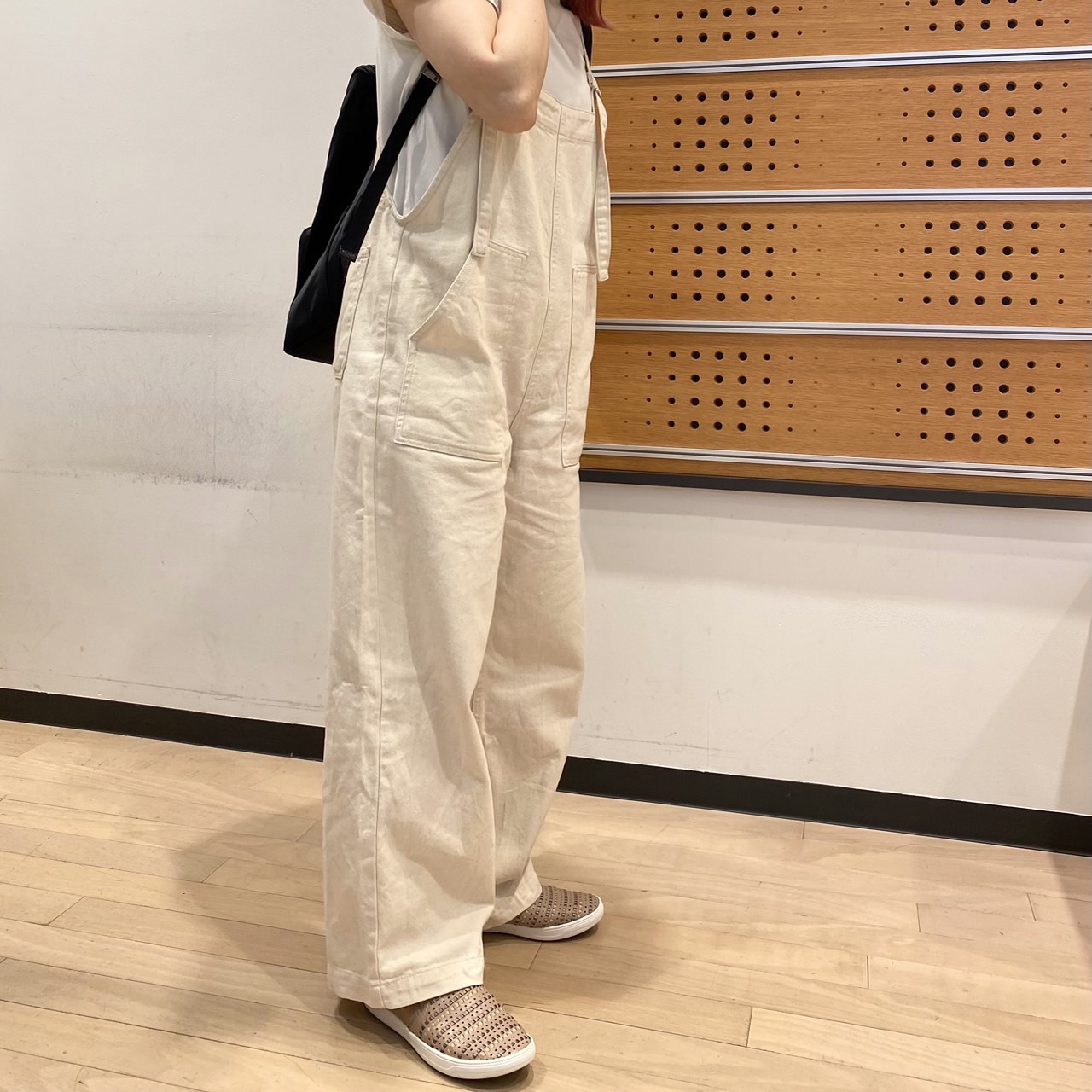 夏の旅行で活躍！歩きやすいスニーカー