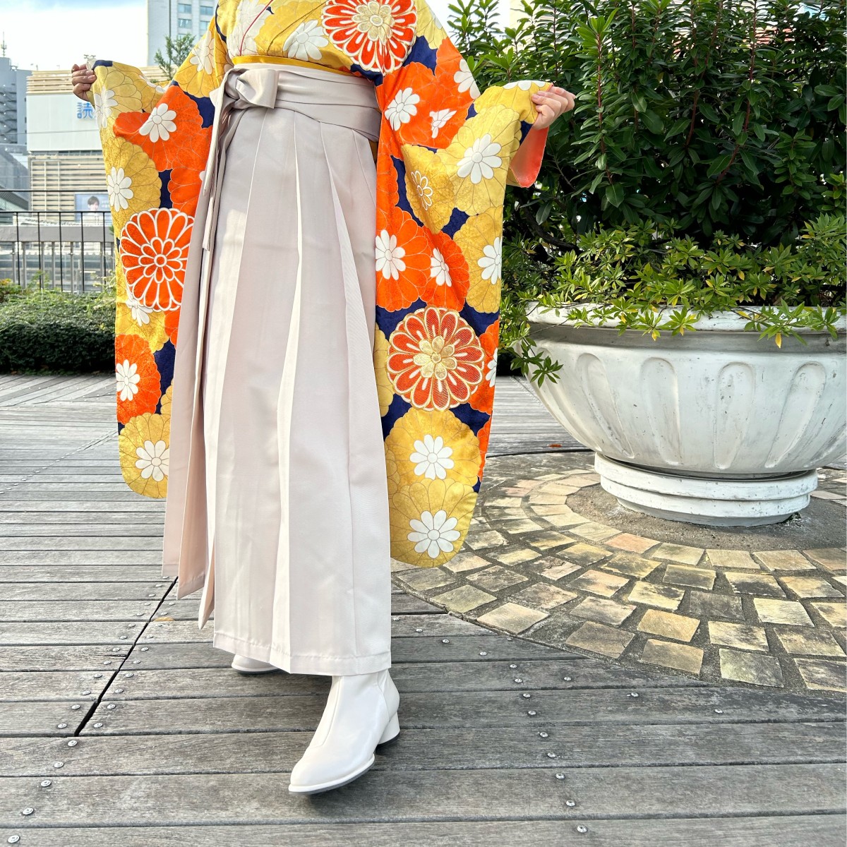 卒業式の袴ブーツ｜①トレンドの厚底ブーツ・ホワイトブーツ