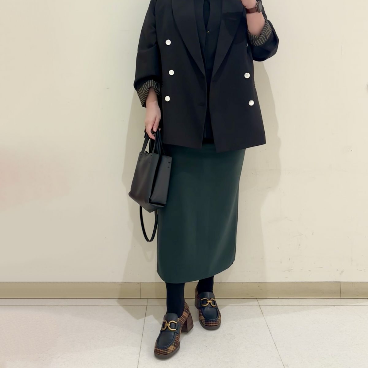 仕事で履くあしながおじさんのローファー