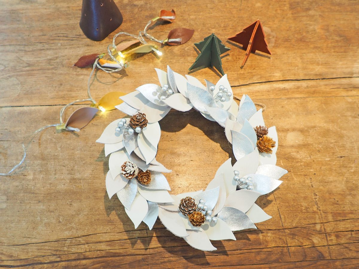 12月7日(土)革のクリスマスリースづくりワークショップレポート