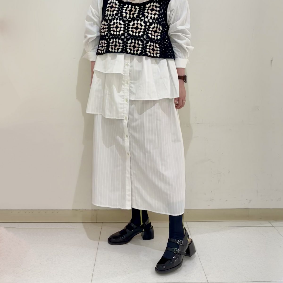 2025春靴｜ストラップシューズ×靴下コーデ