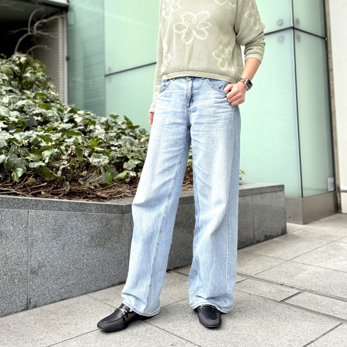 2025春靴｜30代 デニム×モカローファー