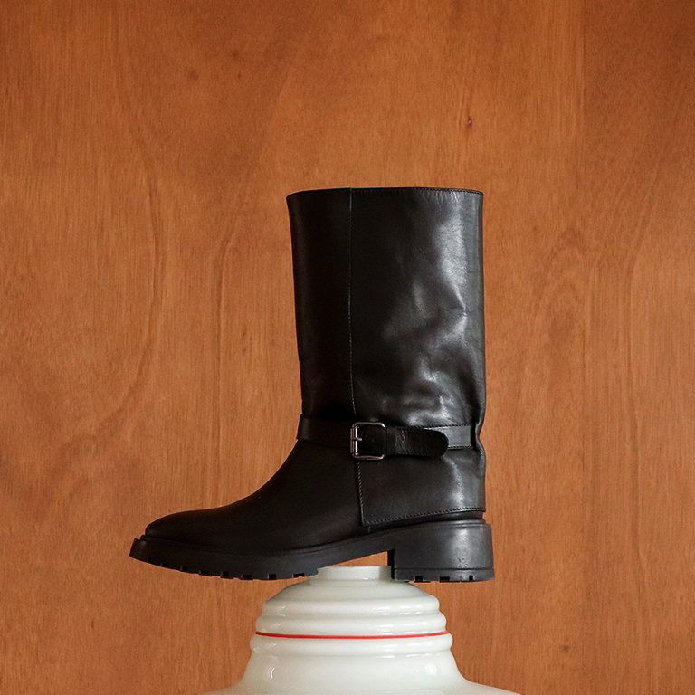 ベルテッドカバーブーツ