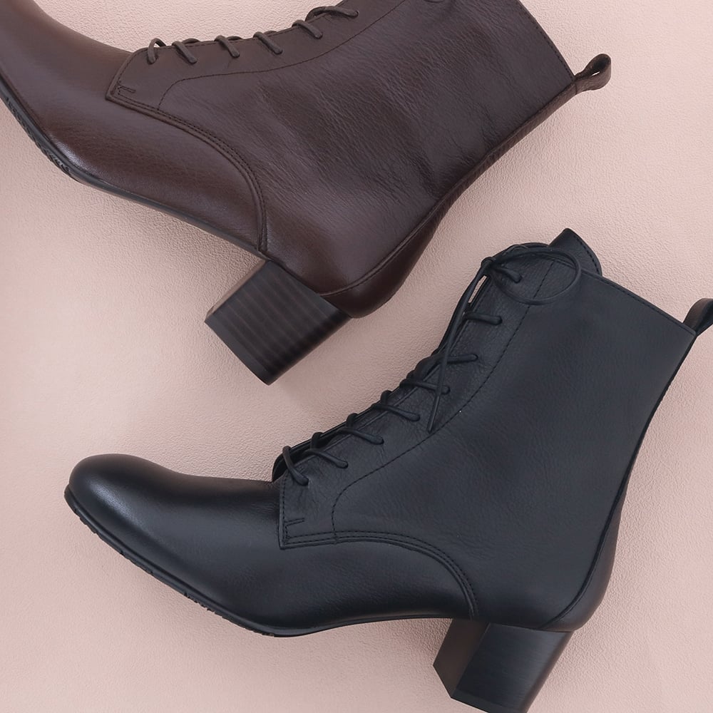 ヒールレースアップブーツ