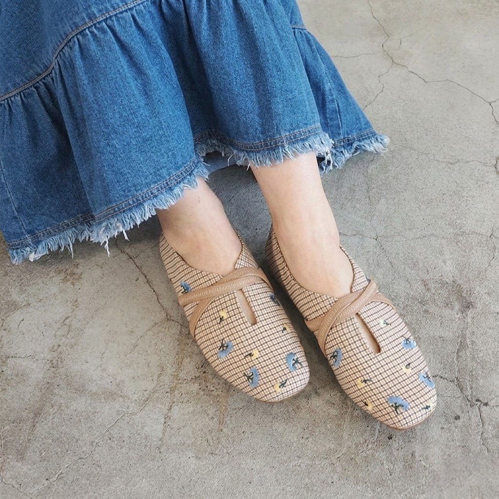 スリットフラットシューズ