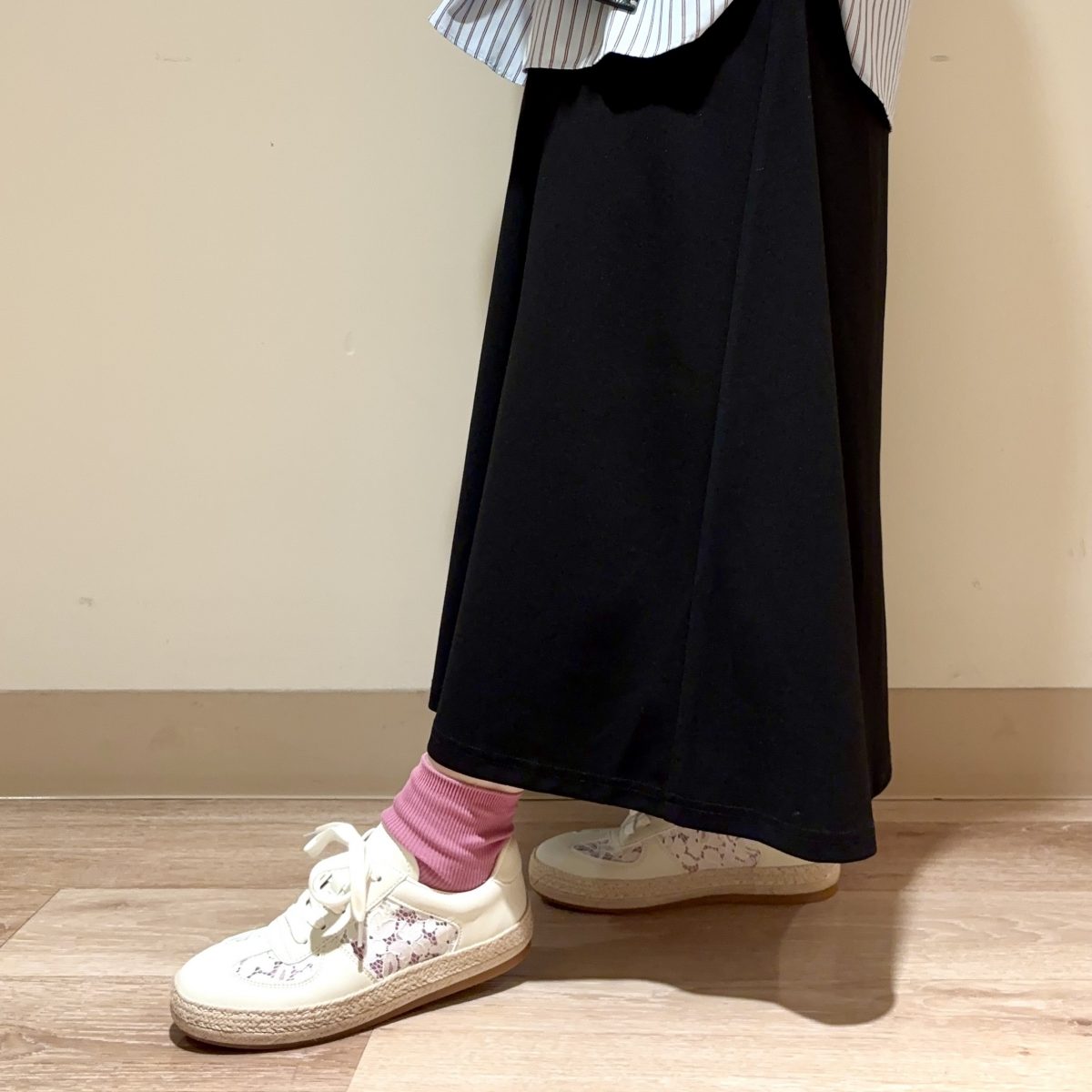 2026春靴｜旅行で履きたいトレンドスニーカー